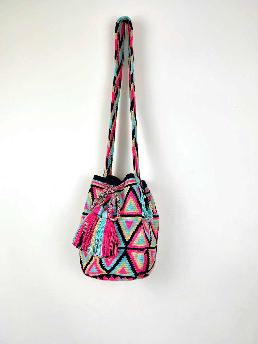 Veronica Wayuu Bucket Bag