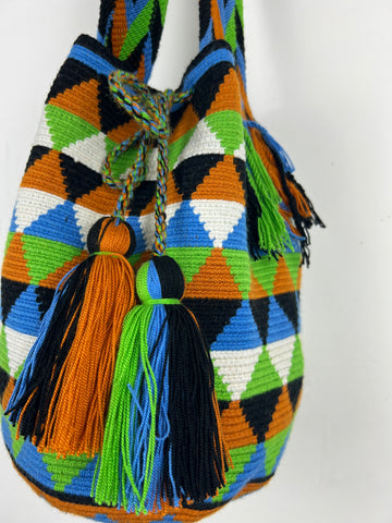 Cannia Wayuu Bucket Bag