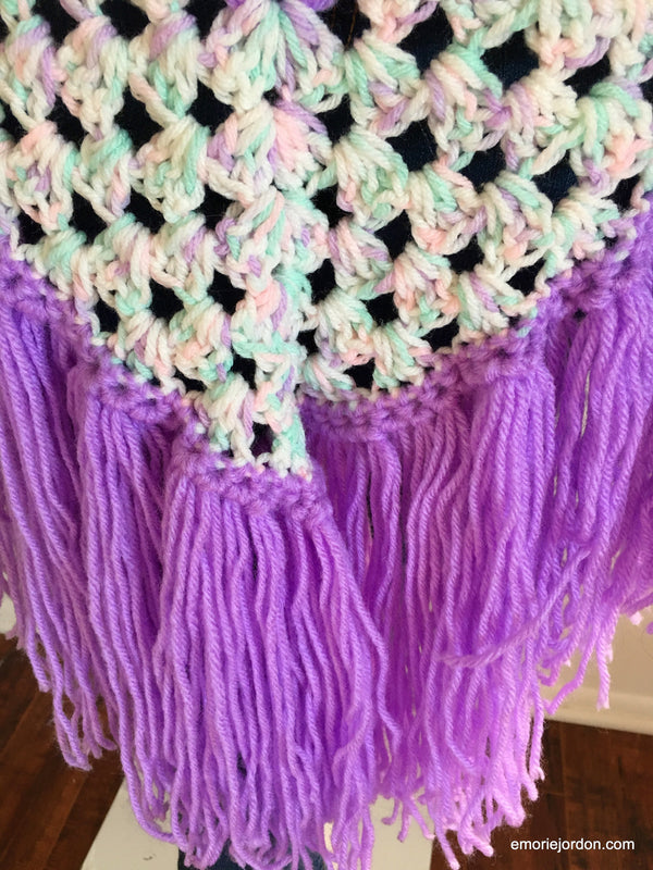 Vintage: Handmade Crochet Lavender Shawl