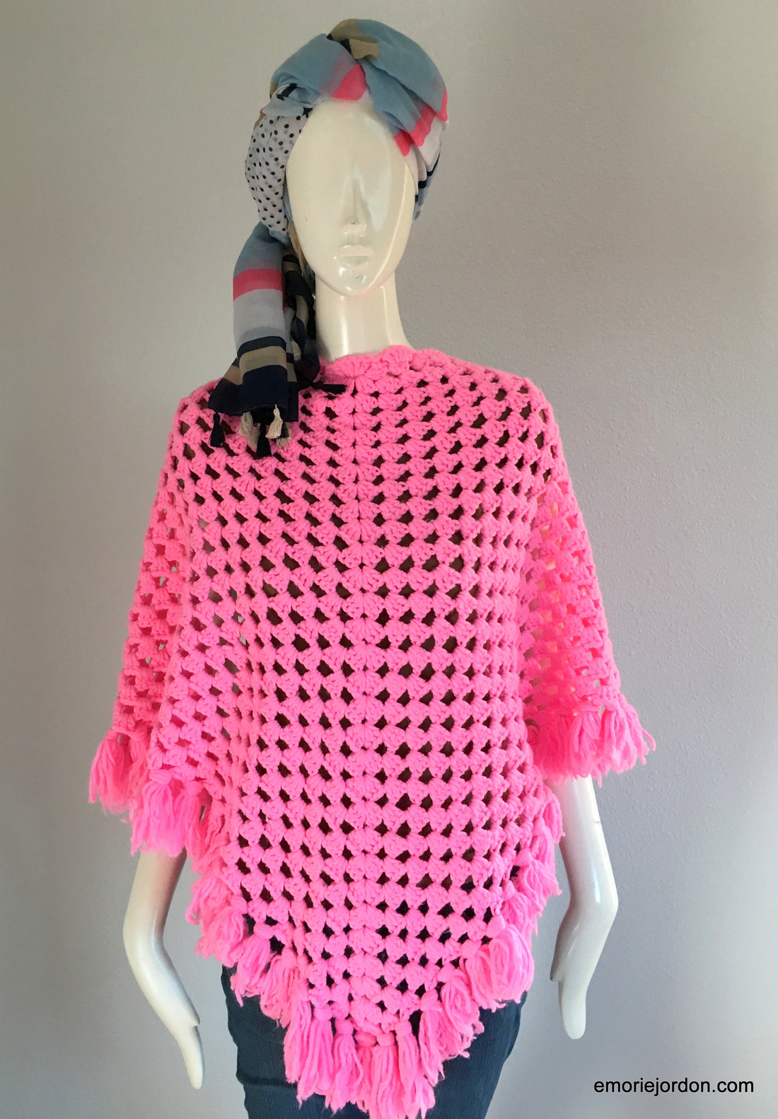 Vintage: Handmde Barbie Pink Crochet Wrap