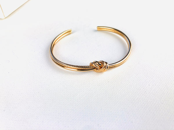 Rosy Knot Bangle