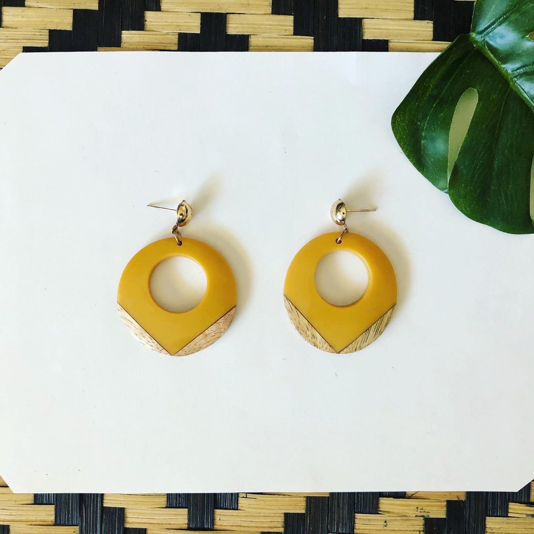 Kuvana Earrings