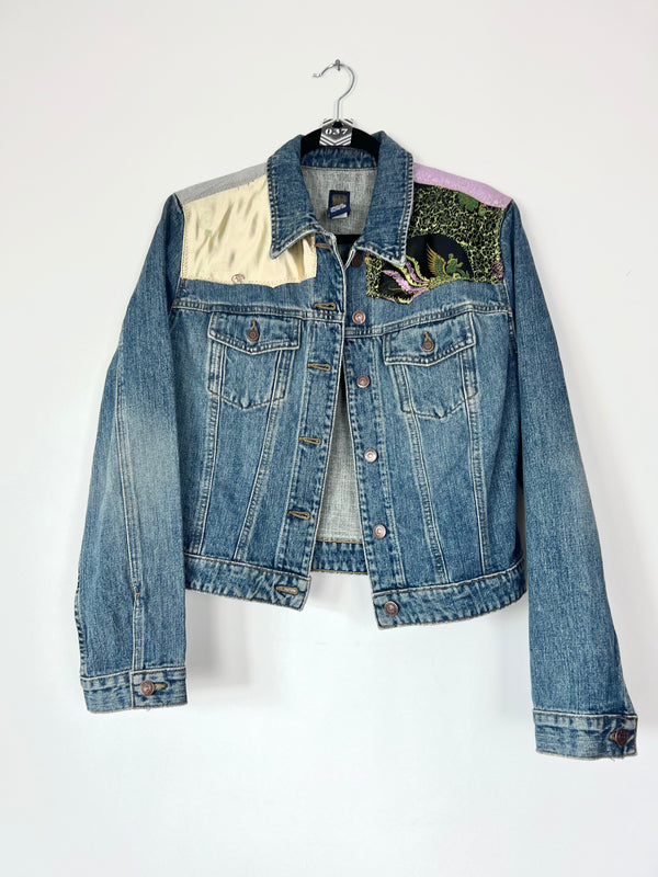 Throwback Gap Denim Jacket