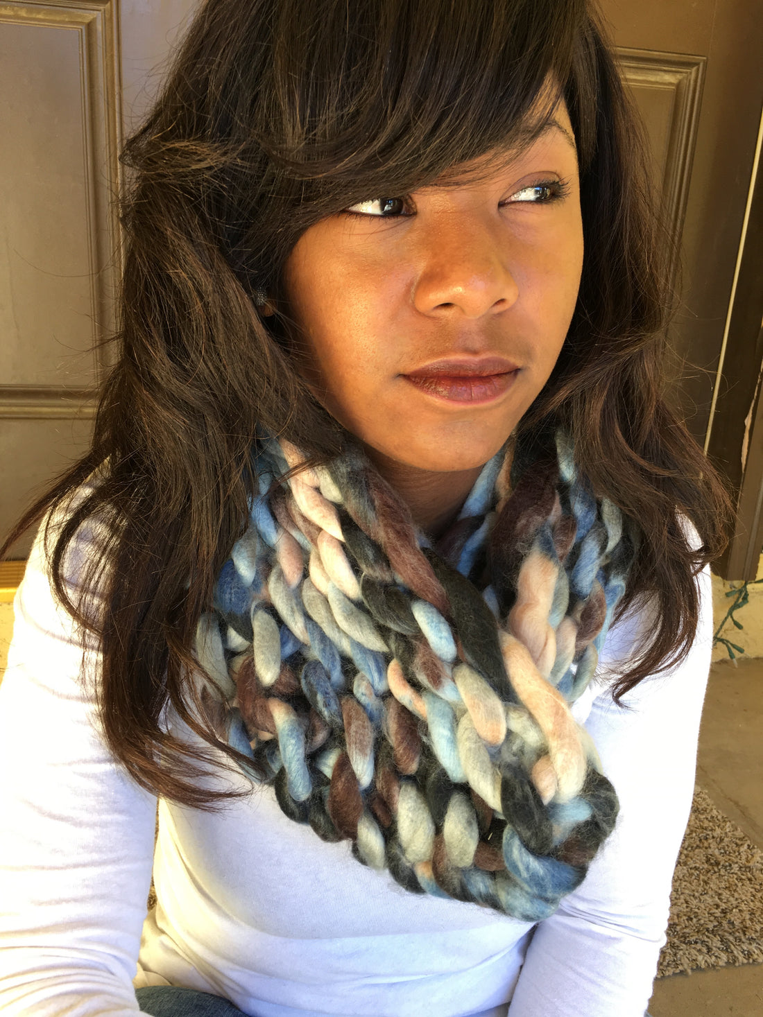 Jumbo Yarn Knit Loop Scarf