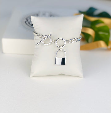 Fenley Lock Bracelet